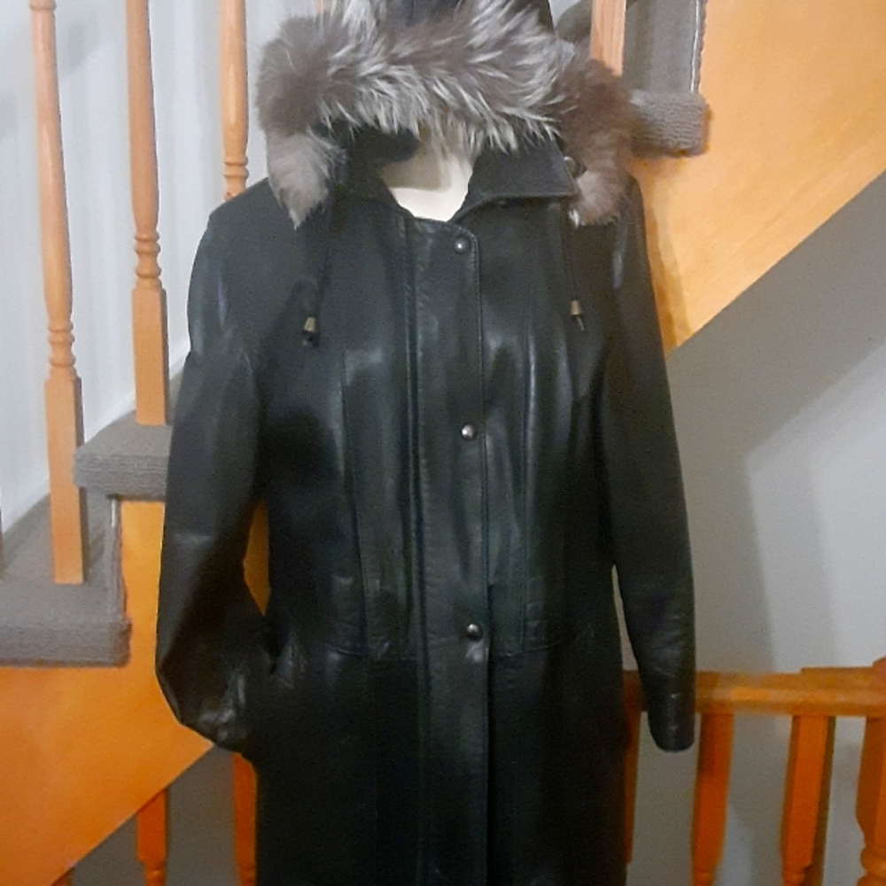 VTG-Hide House Genuine Leather Coat- Black- Women's XS/S- Made in Canada